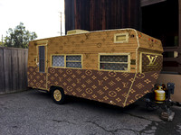 IMG_0330 Kate trailer BROWN