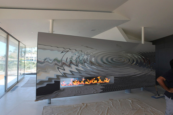 BR3E2099 fireplace ripple